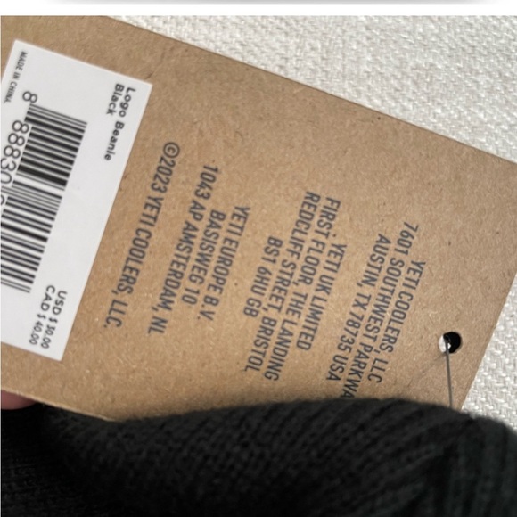 YETI logo winter hat limited edition - Picture 3 of 4